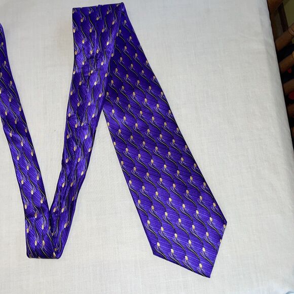 Belisi Men’s Dress Tie Size 57” Purple Wave Pattern Silk Business Formal Party - Picture 4 of 12
